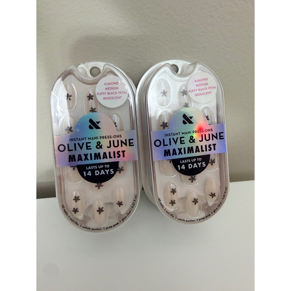 Olive & June Press-On Nails Womens Medium Almond Puffy Black Petal NWT Bundle